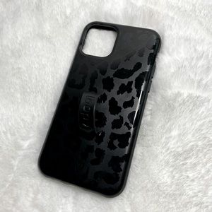 Loopy case